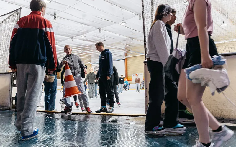 Eislaufen in der Eissporthalle Troisdorf